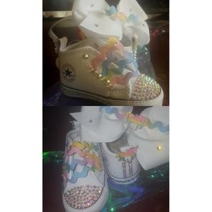 Infant shoes size 2